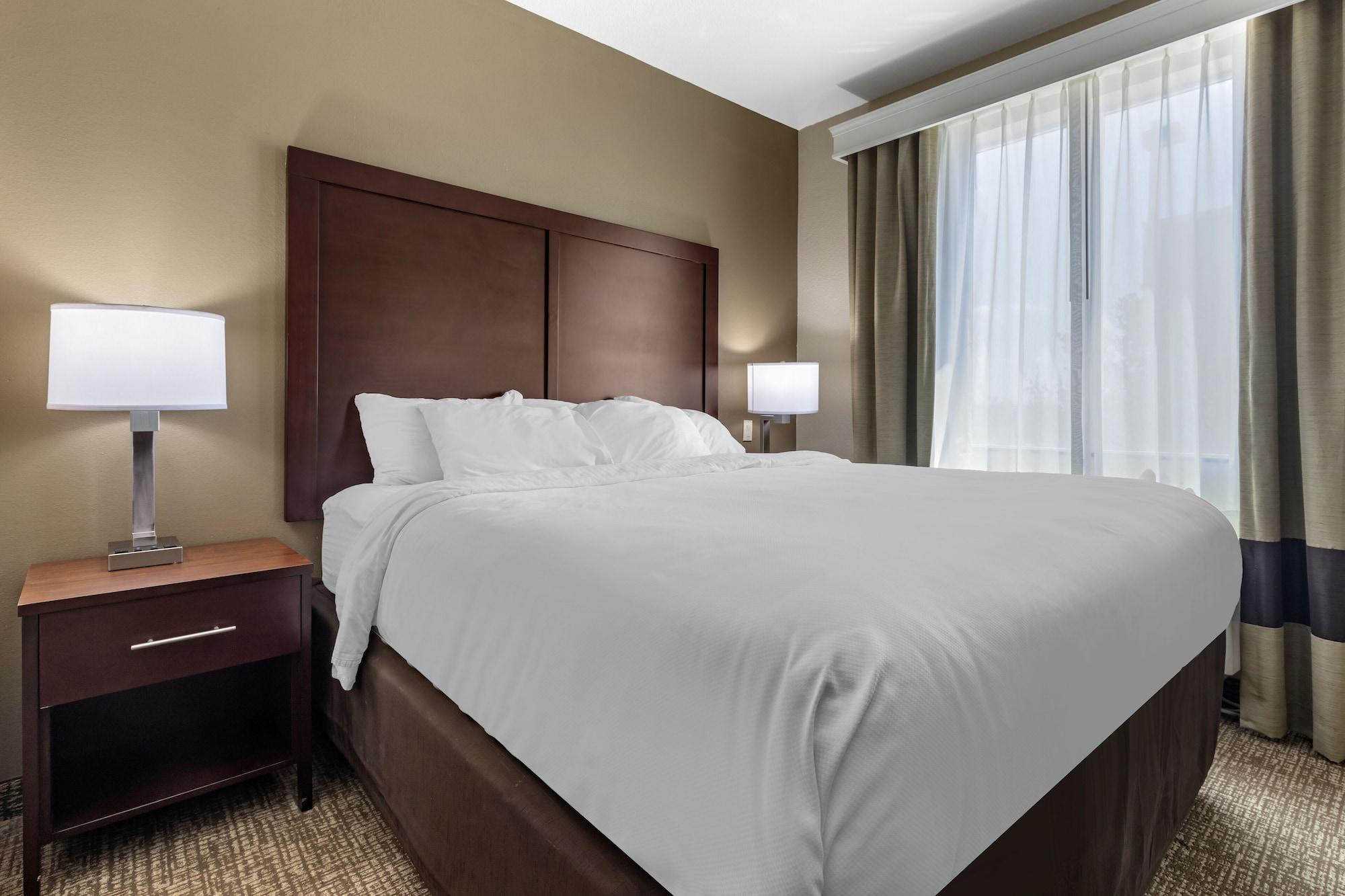 Comfort Inn & Suites Near Lake Lewisville Корінт Екстер'єр фото