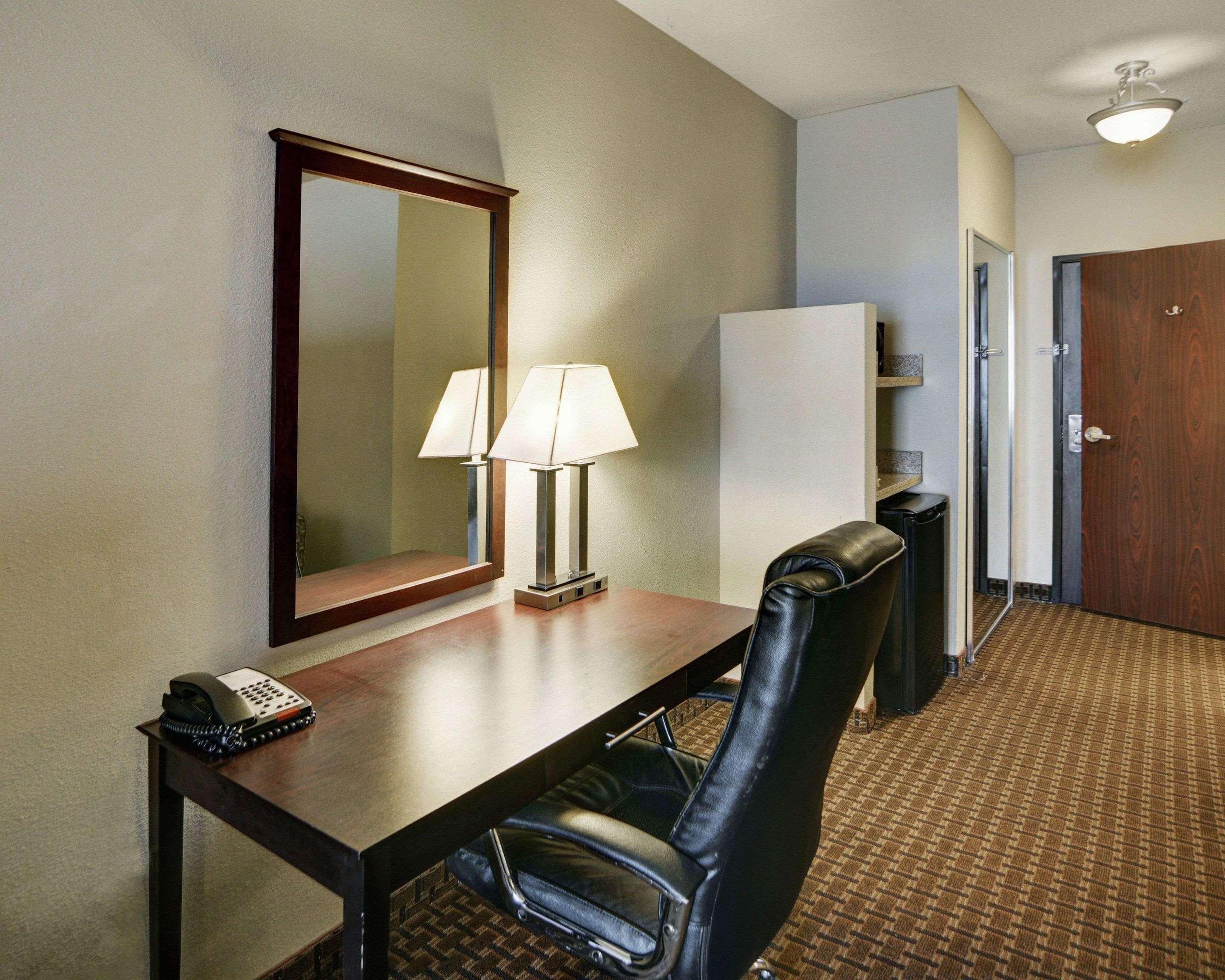 Comfort Inn & Suites Near Lake Lewisville Корінт Екстер'єр фото