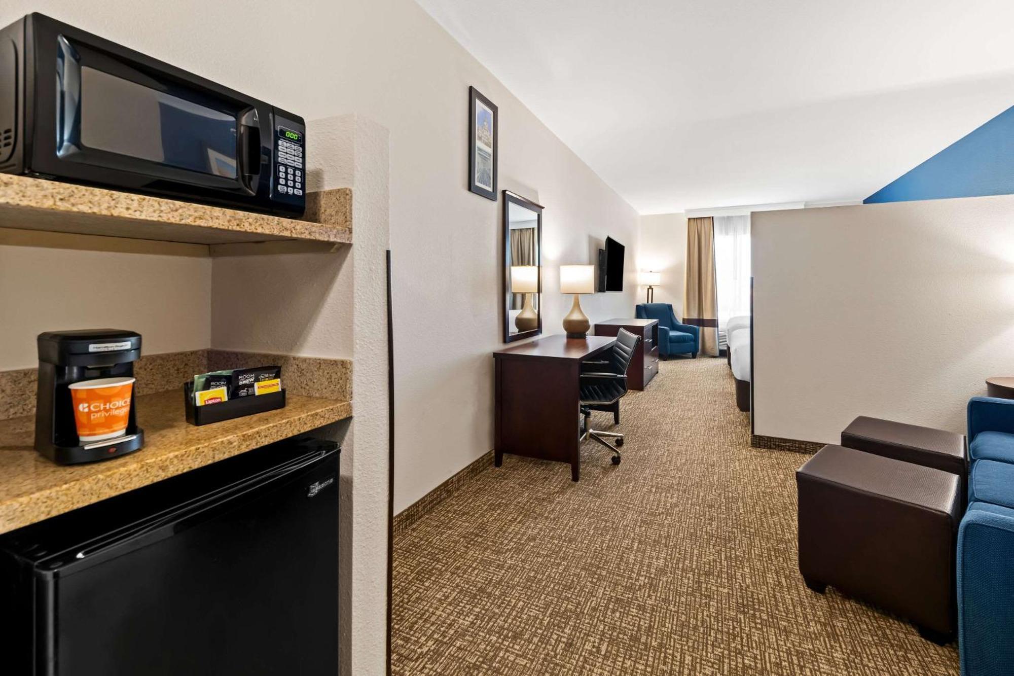 Comfort Inn & Suites Near Lake Lewisville Корінт Екстер'єр фото