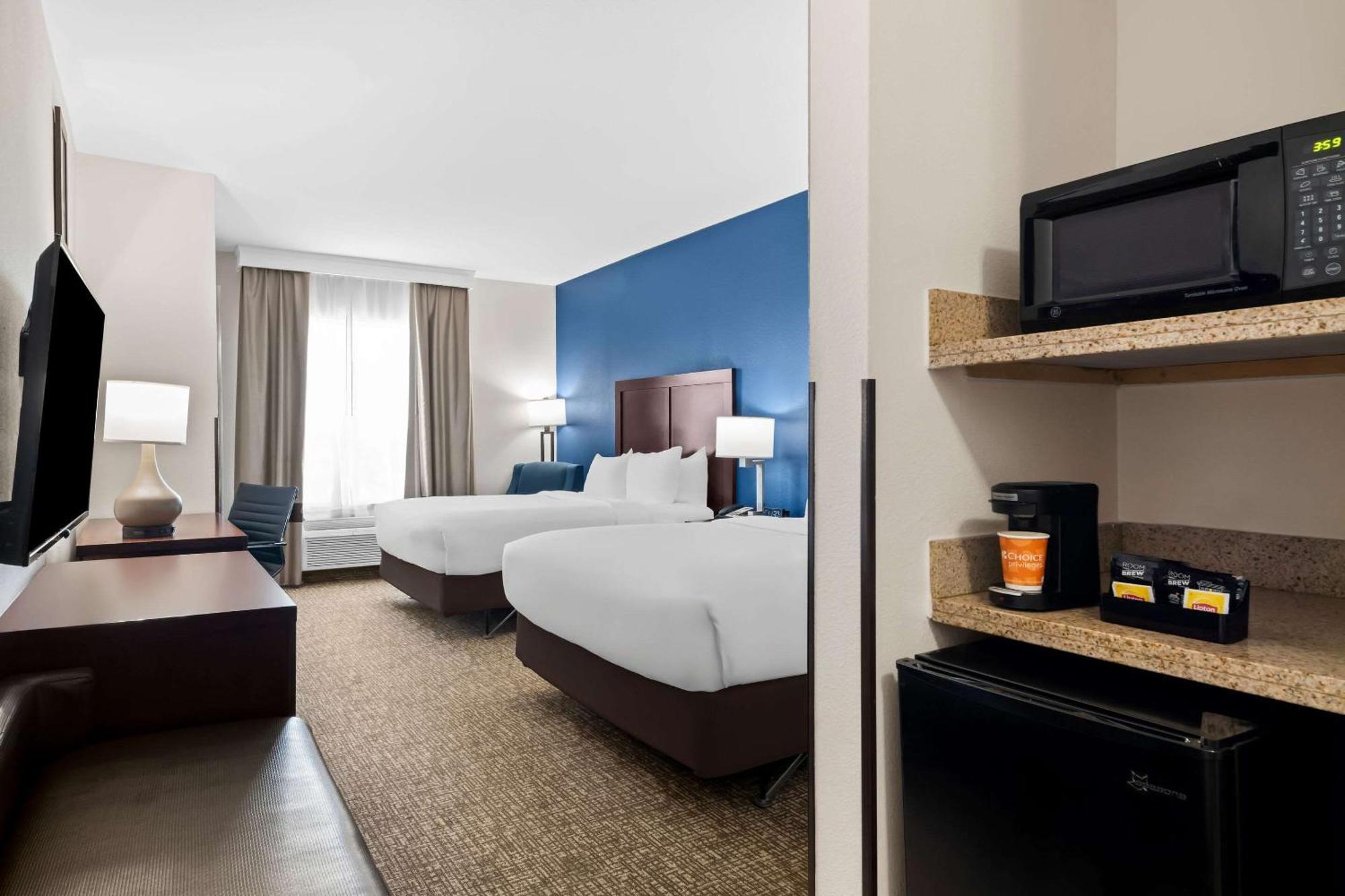 Comfort Inn & Suites Near Lake Lewisville Корінт Екстер'єр фото