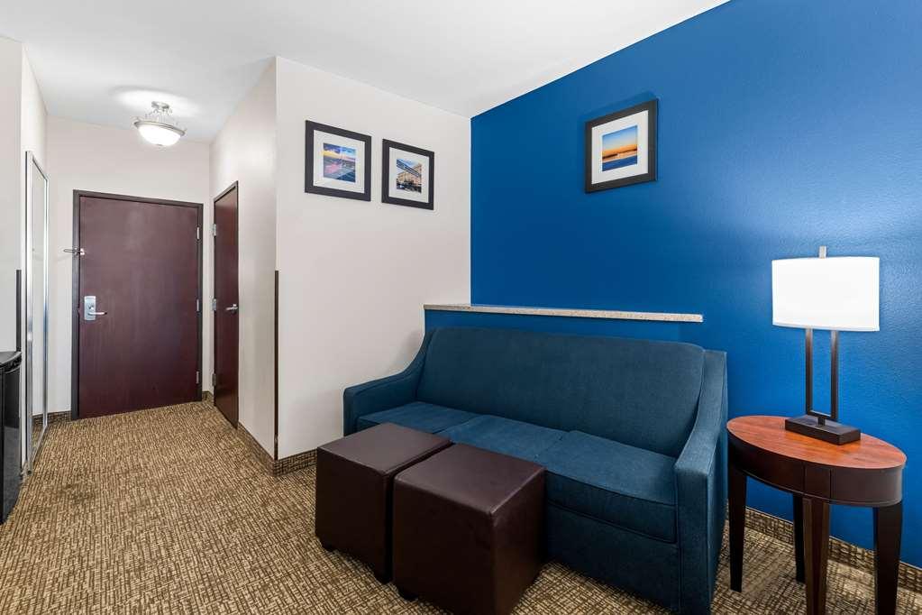 Comfort Inn & Suites Near Lake Lewisville Корінт Номер фото